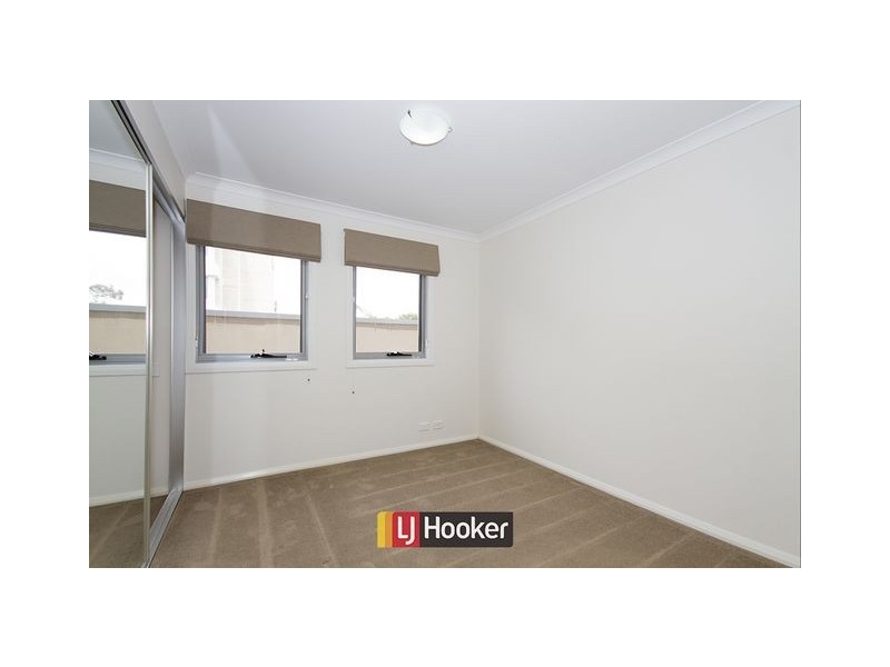 8/16 Deburgh Street, Lyneham ACT 2602