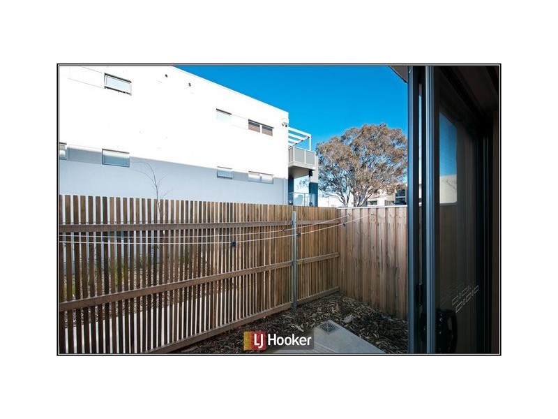 49/75 Elizabeth Jolley Crescent, Franklin ACT 2913