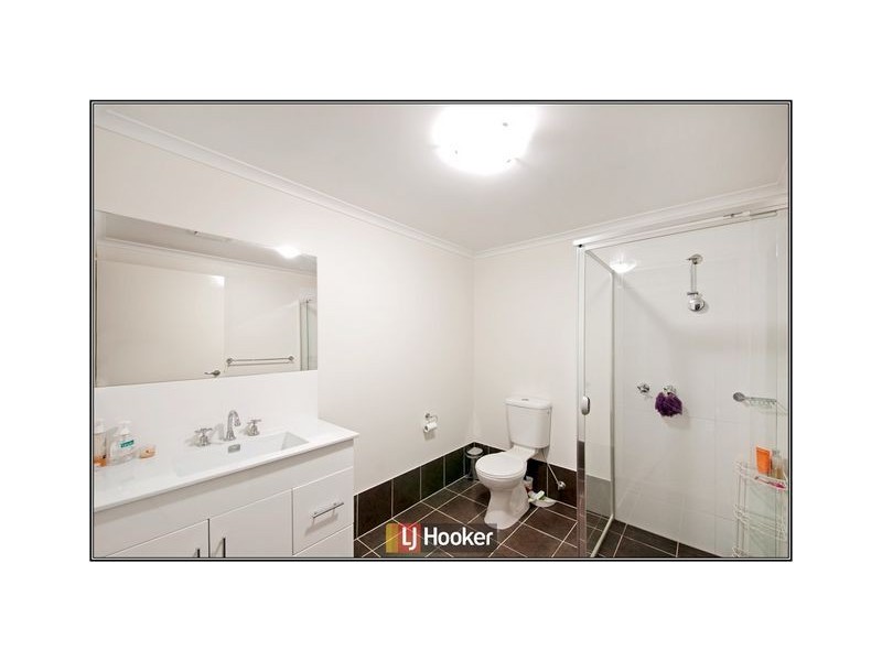 10/75 Elizabeth Jolley Crescent, Franklin ACT 2913