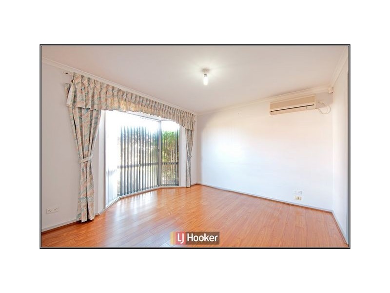 16 Tinderry Circuit, Palmerston ACT 2913
