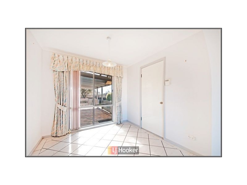 16 Tinderry Circuit, Palmerston ACT 2913