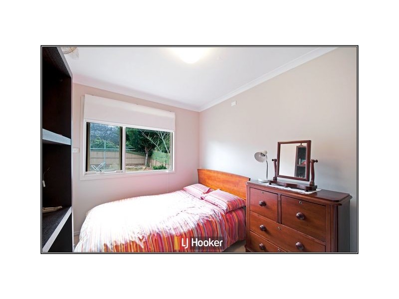 41 Sprent Street, Narrabundah ACT 2604