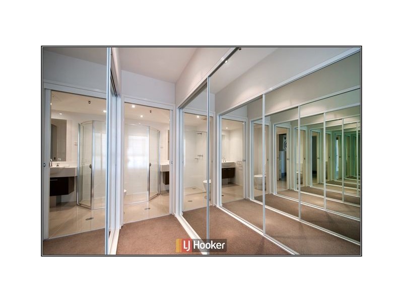 76/3 London Circuit, City ACT 2601