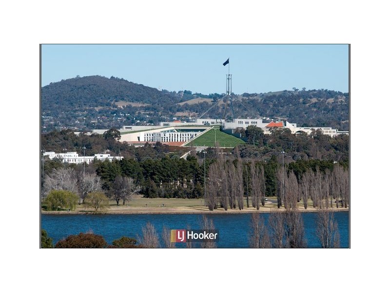 76/3 London Circuit, City ACT 2601