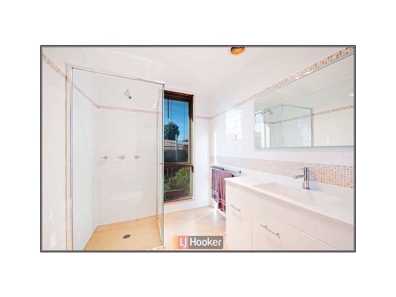 1 Shain Place, Giralang ACT 2617