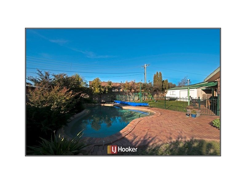 1 Shain Place, Giralang ACT 2617