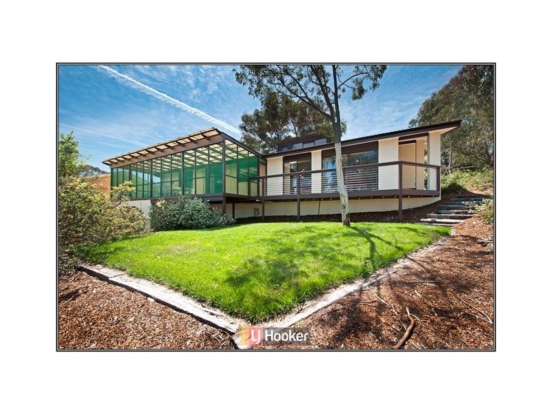 4 Lawrence Crescent, Kambah ACT 2902