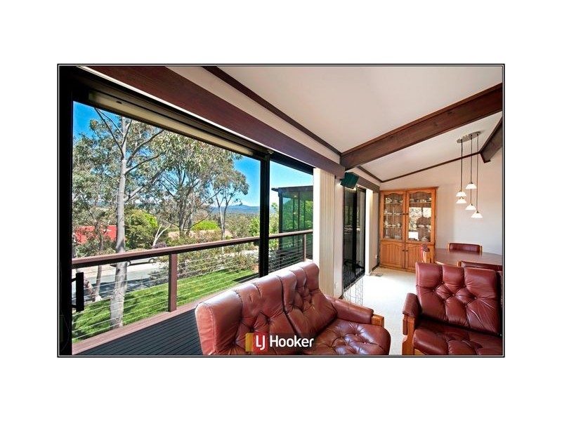 4 Lawrence Crescent, Kambah ACT 2902