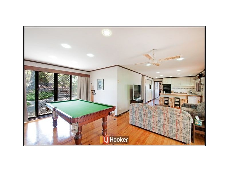 4 Lawrence Crescent, Kambah ACT 2902
