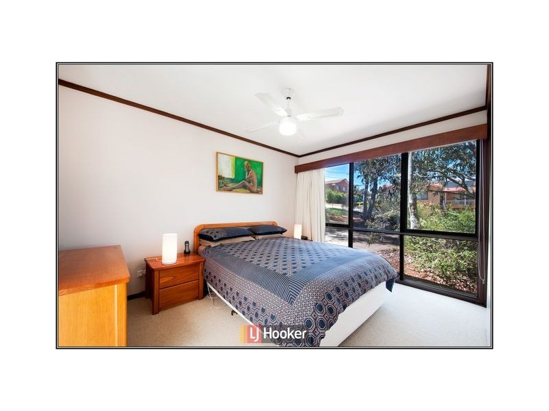 4 Lawrence Crescent, Kambah ACT 2902