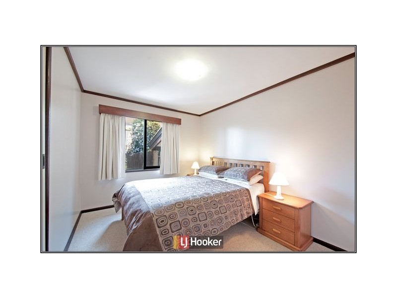 4 Lawrence Crescent, Kambah ACT 2902