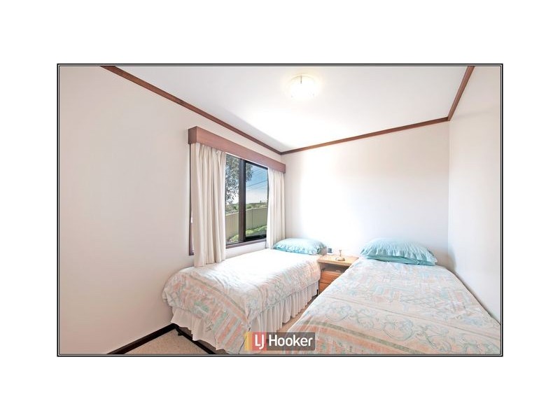 4 Lawrence Crescent, Kambah ACT 2902