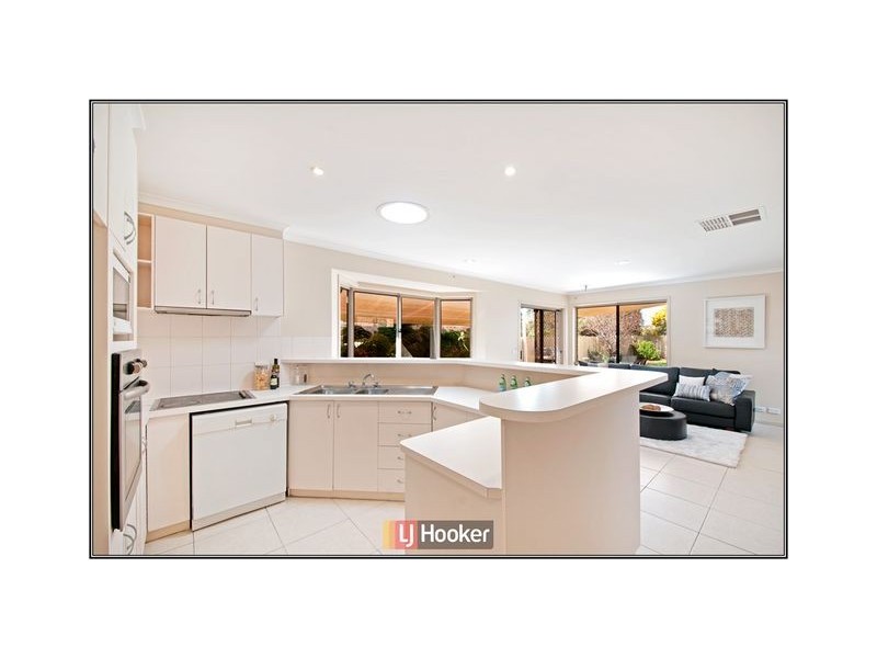 7 Watts Street, Greenway ACT 2900