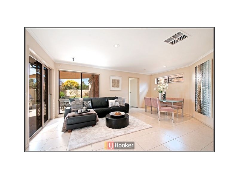 7 Watts Street, Greenway ACT 2900