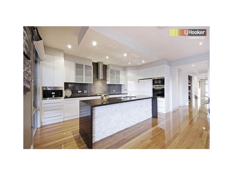 24 Helen Turner Street, Gungahlin ACT 2912