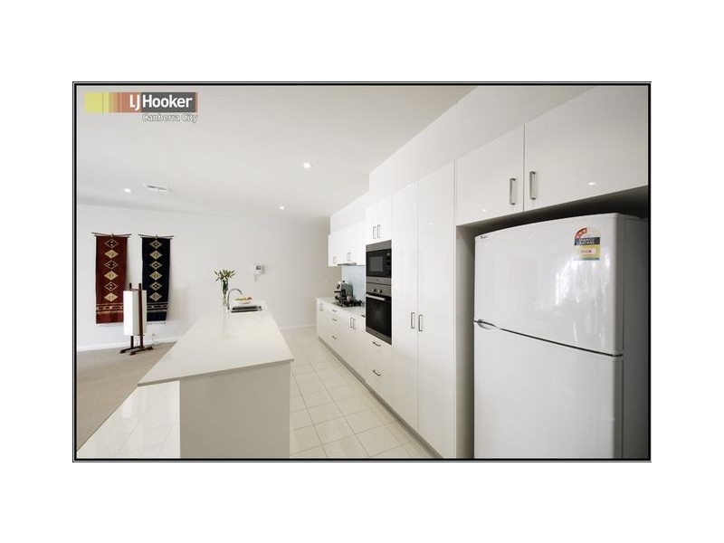 11/28 Canberra Avenue, Forrest ACT 2603