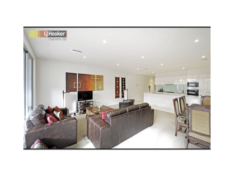 11/28 Canberra Avenue, Forrest ACT 2603