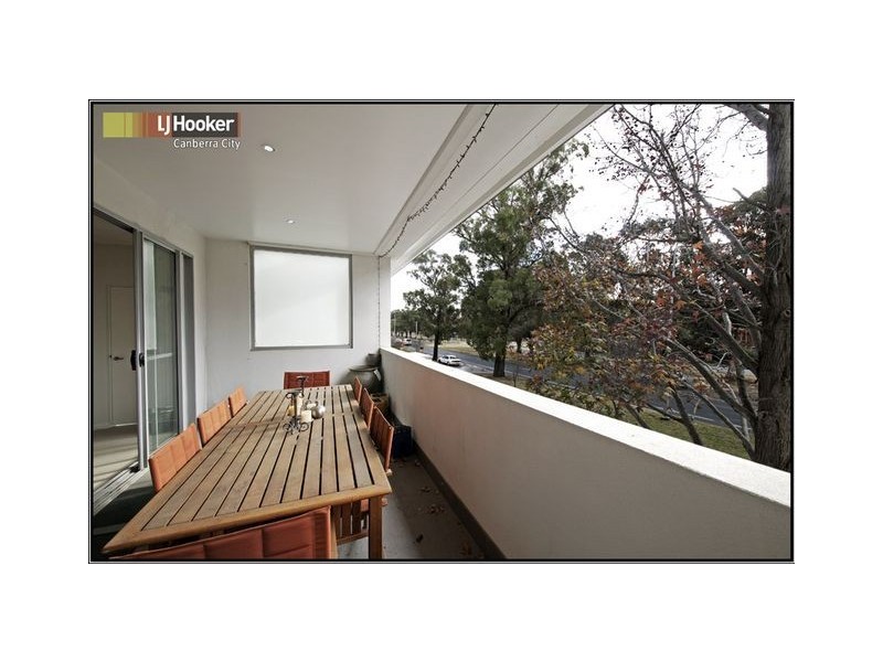 11/28 Canberra Avenue, Forrest ACT 2603