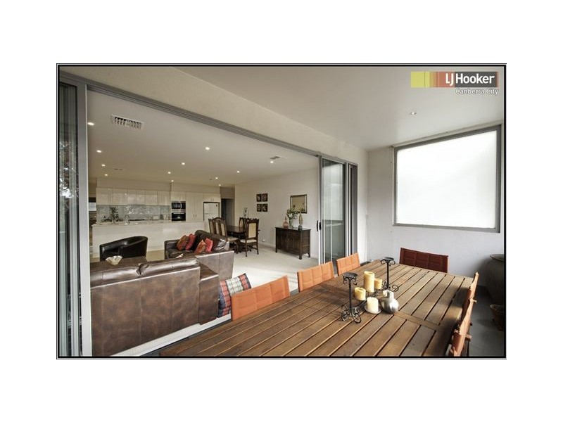 11/28 Canberra Avenue, Forrest ACT 2603