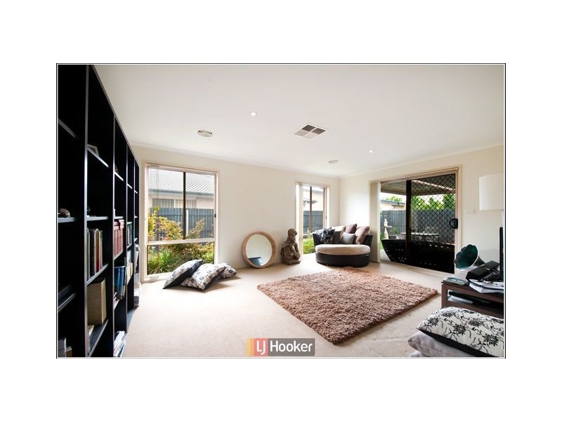 39 William Webb Drive, Mckellar ACT 2617