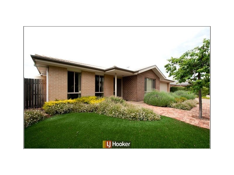 39 William Webb Drive, Mckellar ACT 2617