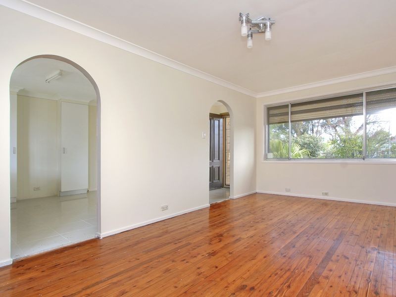 2 Falmouth Road, Quakers Hill NSW 2763