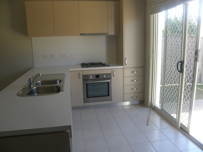 8/88 Bandicoot Drive, Woodcroft NSW 2767