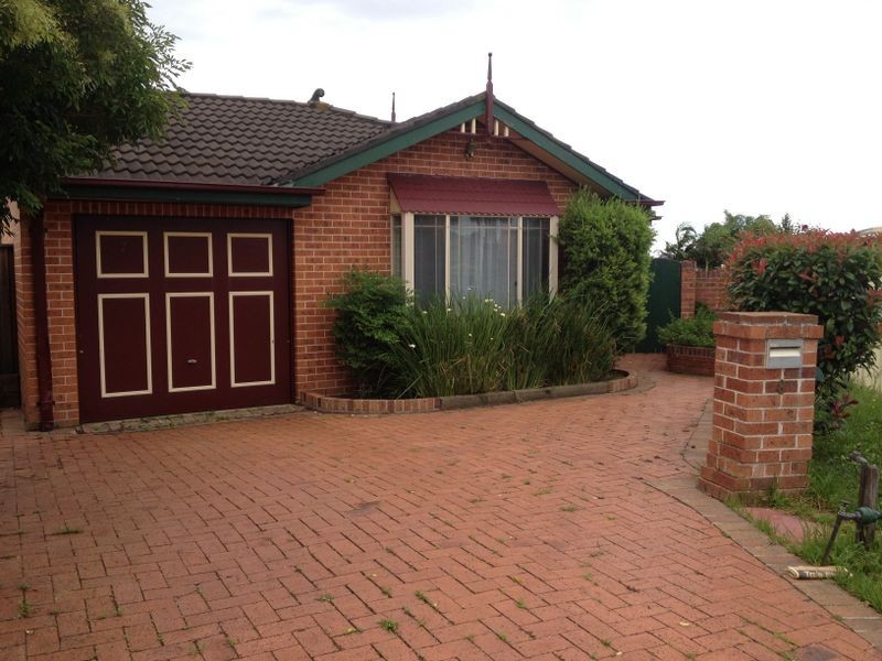 8 Shamrock Place, Glendenning NSW 2761