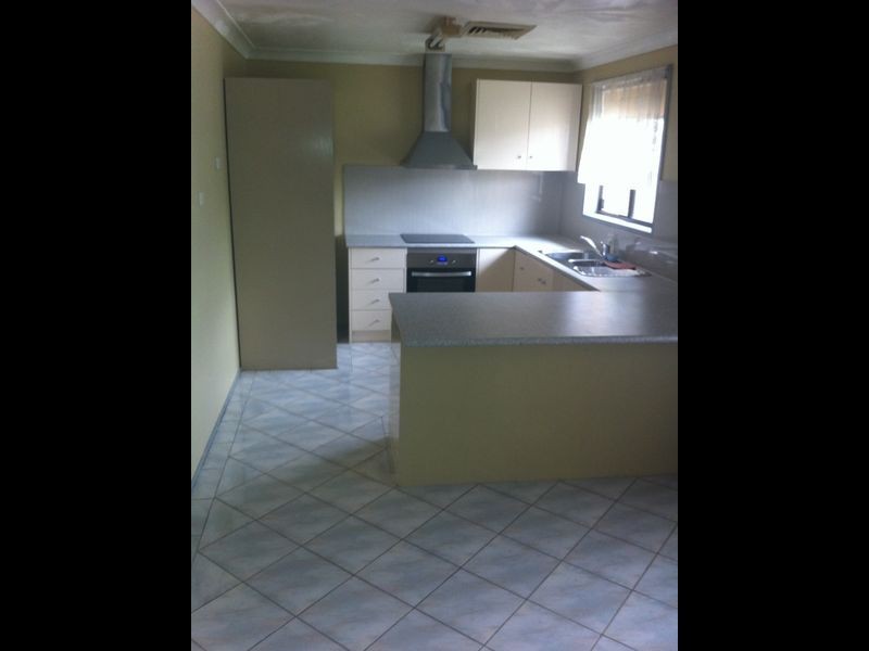 2 Hay Place, Quakers Hill NSW 2763