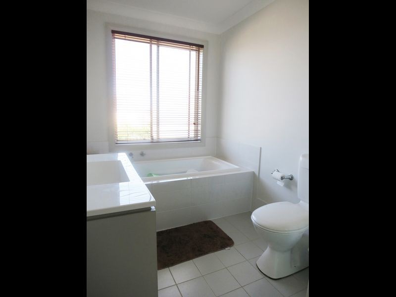 10 Bandicoot Drive, Woodcroft NSW 2767