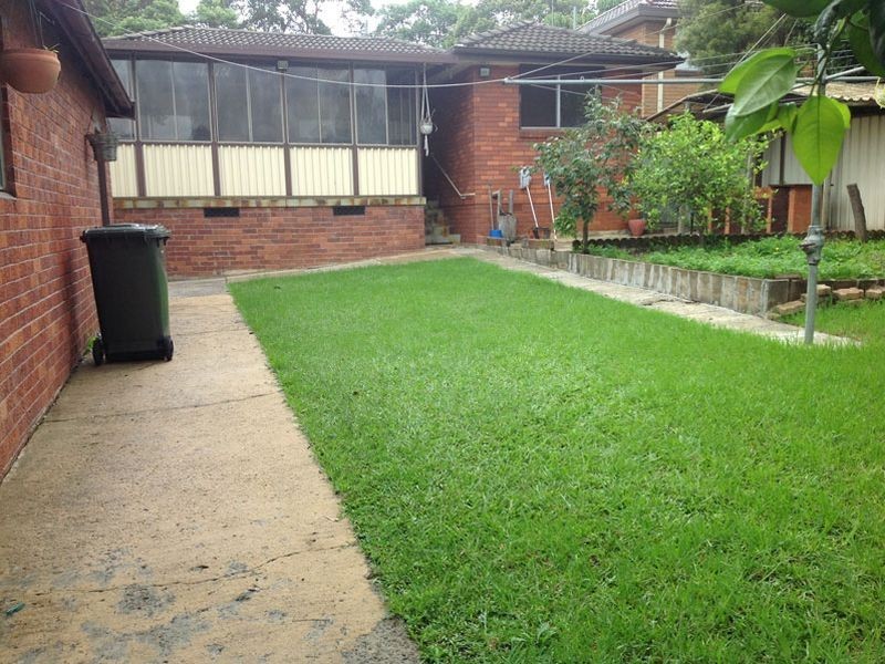 20 Favell Street, Toongabbie NSW 2146