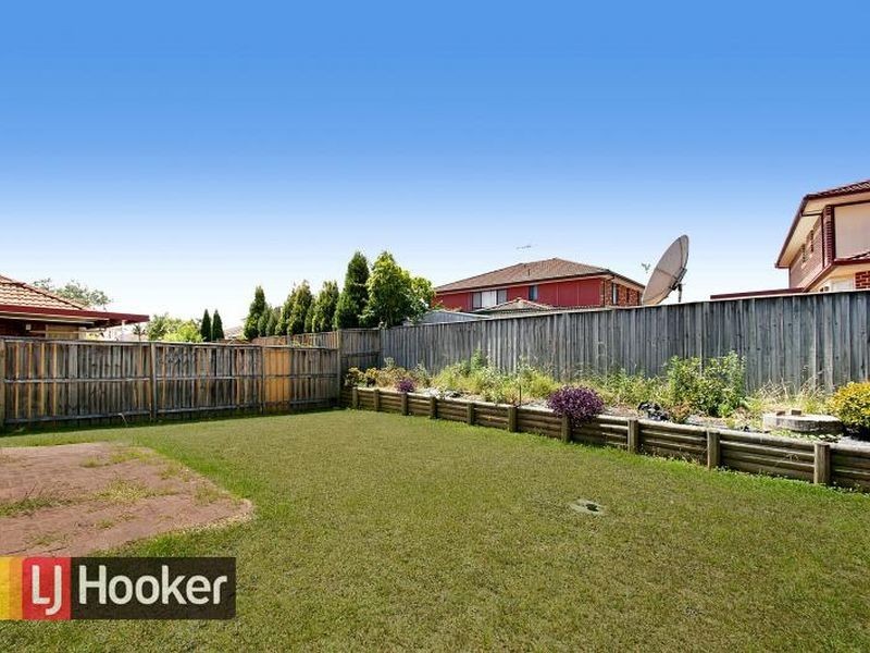 14 Burrinjuck Drive, Woodcroft NSW 2767