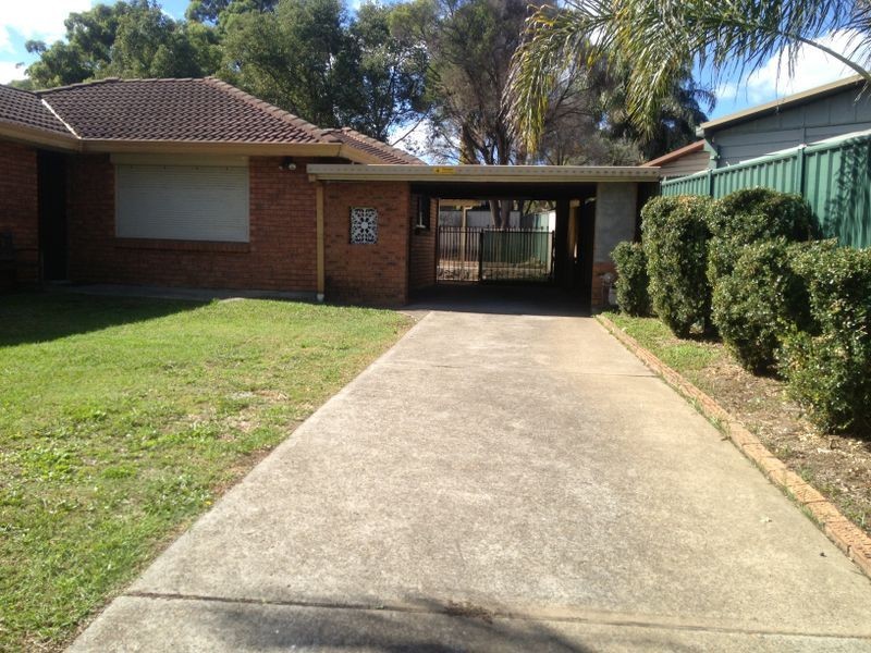 8 Quakers Hill Parkway, Quakers Hill NSW 2763