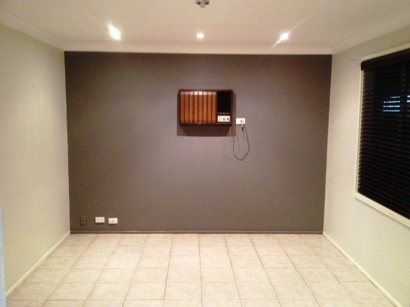 8 Quakers Hill Parkway, Quakers Hill NSW 2763