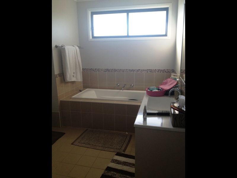 68 Silvereye Crt, Woodcroft NSW 2767