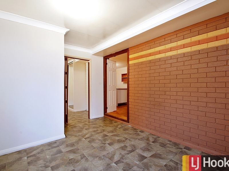 8 Lobelia Crescent, Quakers Hill NSW 2763