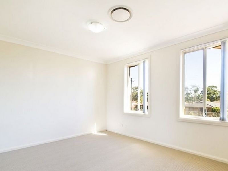 221b Hillend Road, Doonside NSW 2767