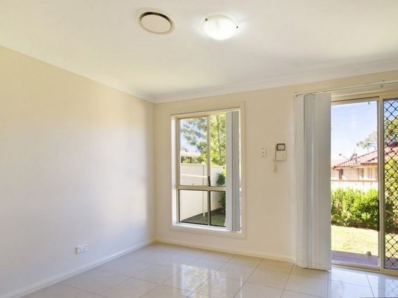 221b Hillend Road, Doonside NSW 2767