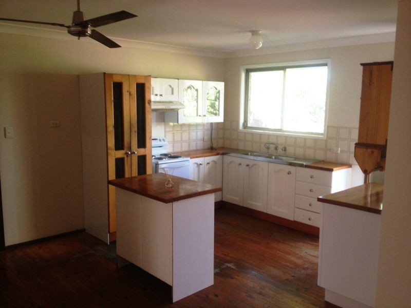 8 Lobelia Crescent, Quakers Hill NSW 2763