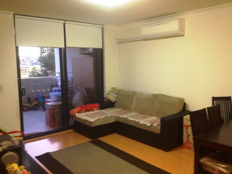 2/29/27-29 Third Avenue, Blacktown NSW 2148