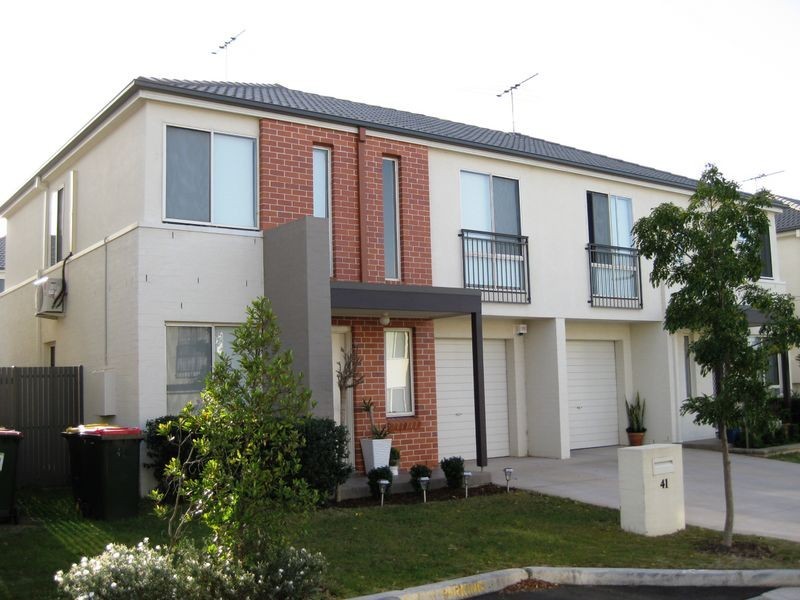 41 Dianella Cct, Woodcroft NSW 2767