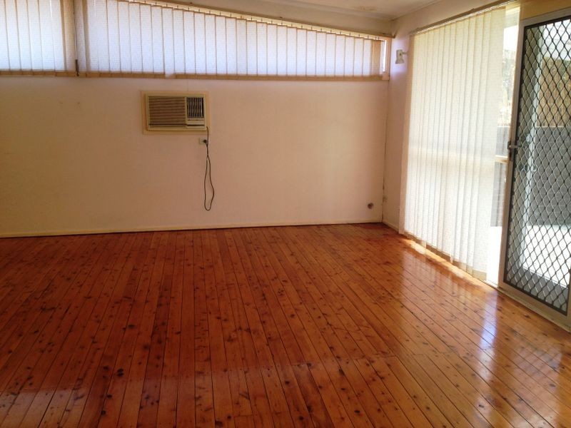 239 Hillend Rd, Doonside NSW 2767