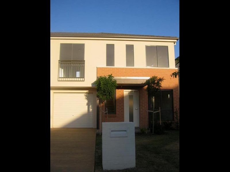 11 Silvereye Circuit, Woodcroft NSW 2767