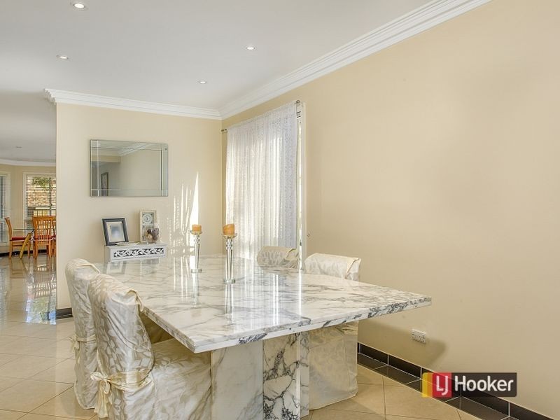14 Rustic Place, Woodcroft NSW 2767