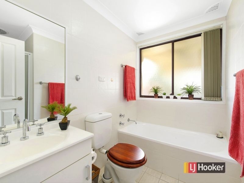 13 Nellie Stewart, Doonside NSW 2767