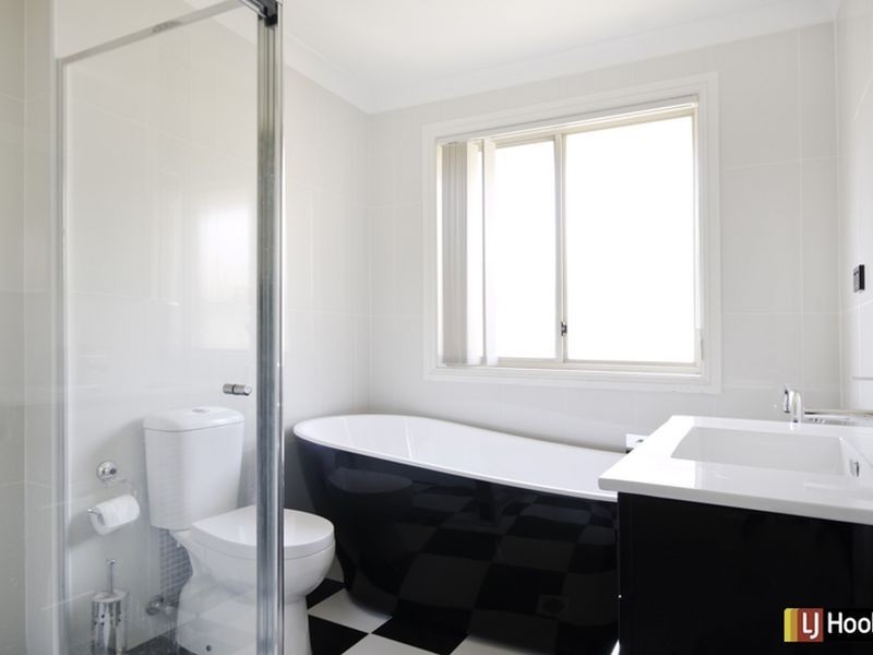 4 Cadman Place, Woodcroft NSW 2767