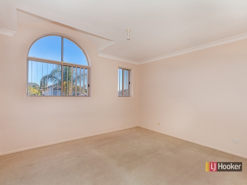 6 Callabona Avenue, Woodcroft NSW 2767