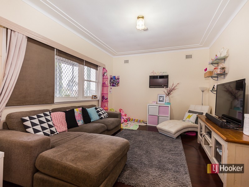 2 Power Street, Doonside NSW 2767