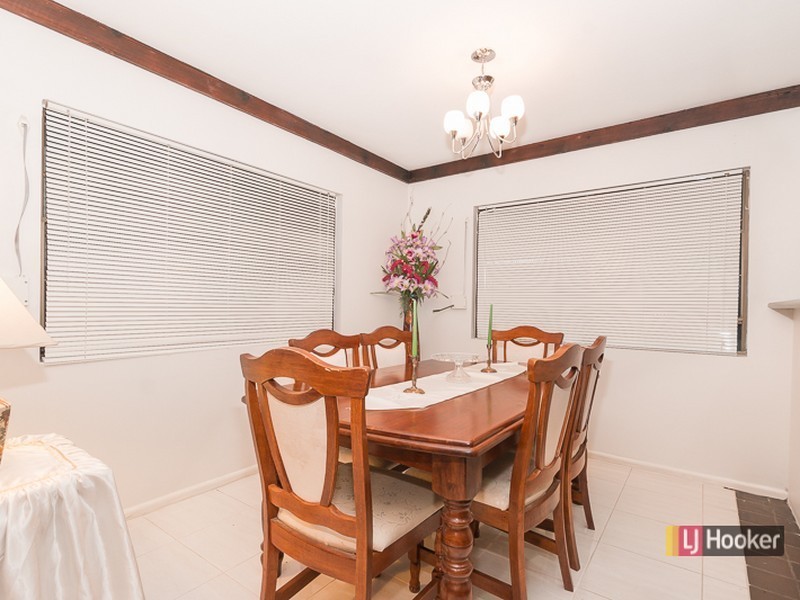 2 Kenyon Crescent, Doonside NSW 2767