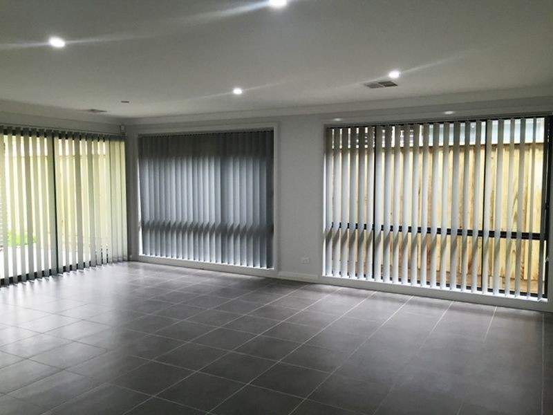 13 Everingham Street, Colebee NSW 2761